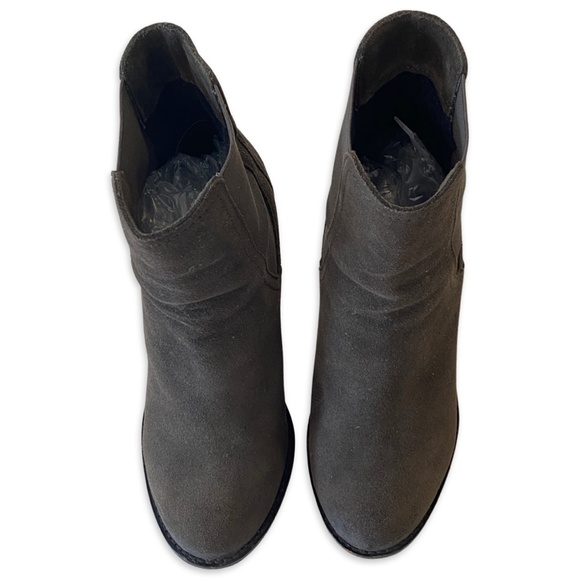 SPLENDID Suede Wedge Ankle Boots Size 7 - Picture 4 of 12